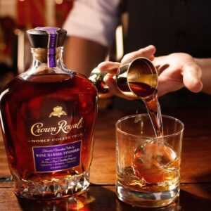 crown royal noble collection wine barrel blended canadian whisky premium liquor store