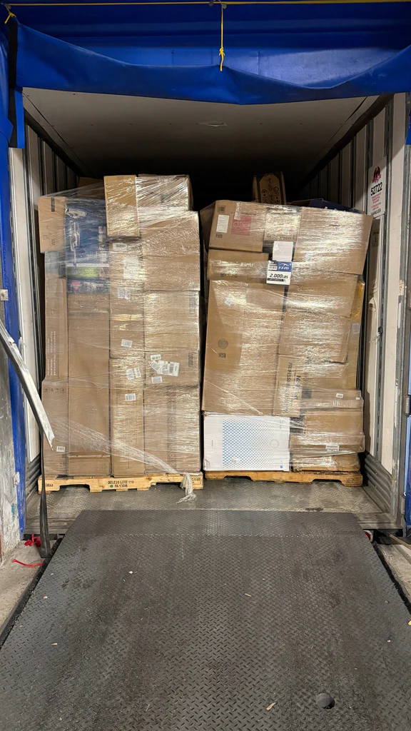 Amazon Monster Liquidation 7ft