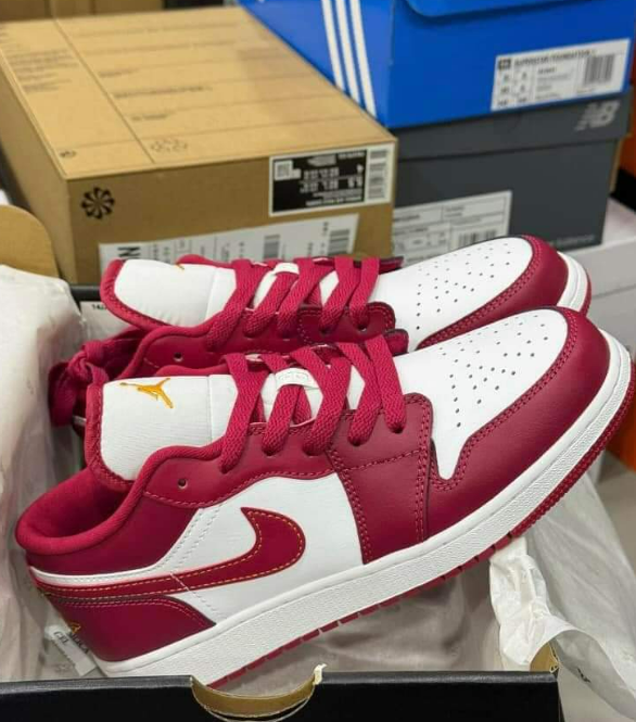 Wholesale Sneakers Pallets