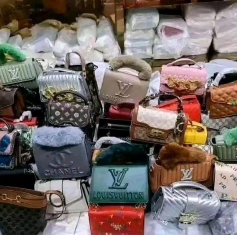 Women Fashion Hand Bags (Pallet)